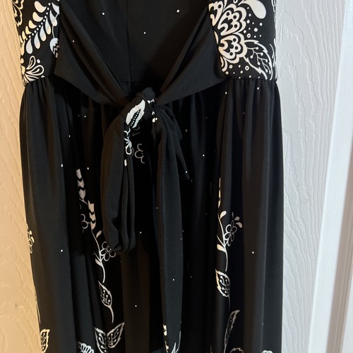 Abito donna B muschio elasticizzato medio fantasia bianco e nero - Foto 5 di 6