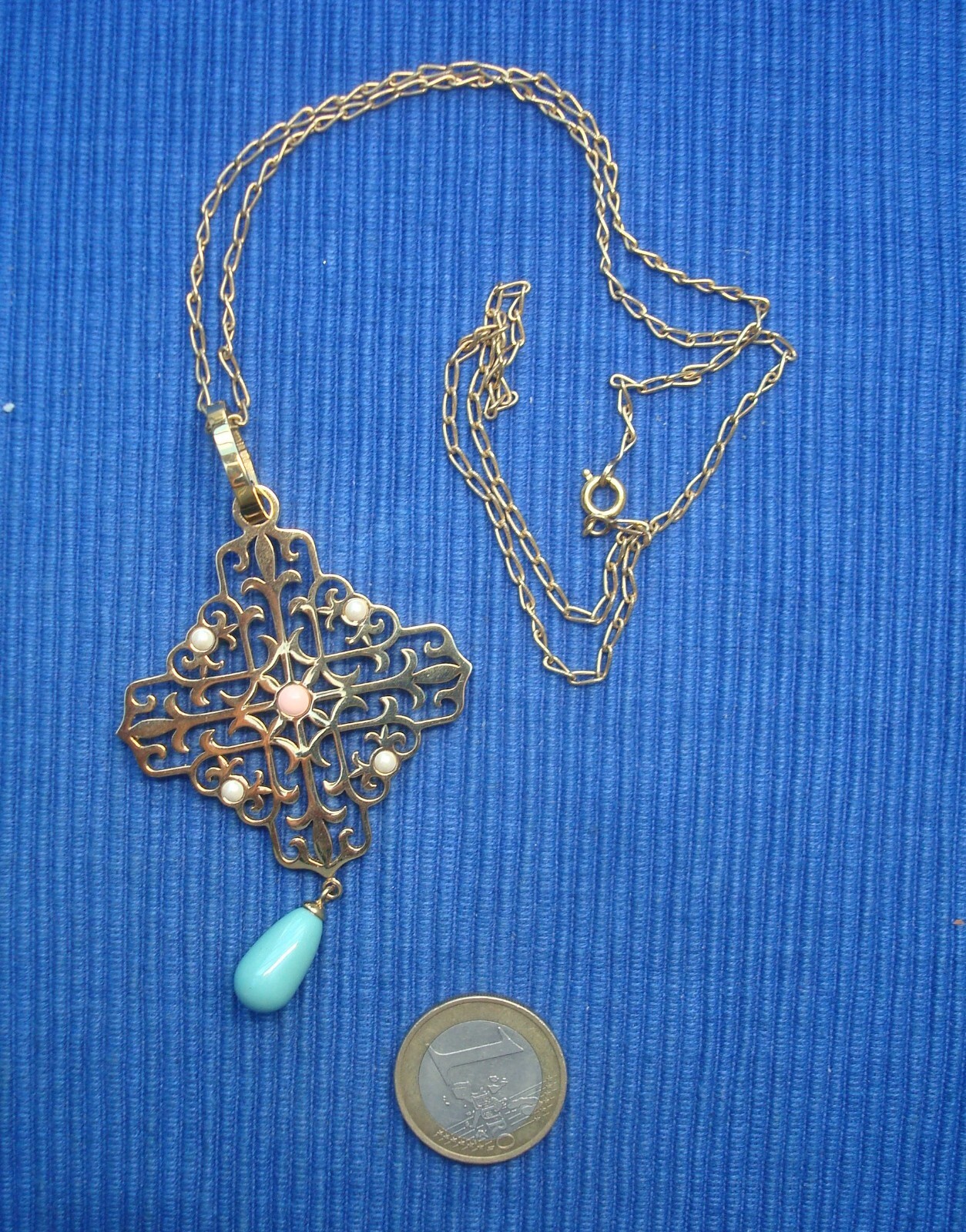 Grand Pendentif Plaqué Or B26AG avec Chaine Maille Forçat pour Femme Splendide