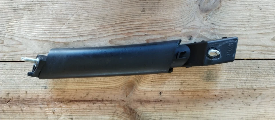 FUNDA EMBELLECEDORA MANIJA INFERIOR IZQUIERDA BMW NEGRA E60 SERIE 5 M5 51427079453 04-10 Foto 4 de 4