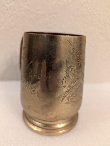 Taza de piedra de Arabia Saudita con patrón floral grabado y espadas de latón macizo de colección - Imagen 2 de 13