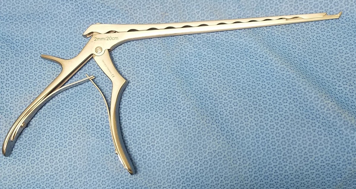 Titan Surgical TS240-072-02A-CW 2mm/20cm 40° Up Cut CLEAN WAVE