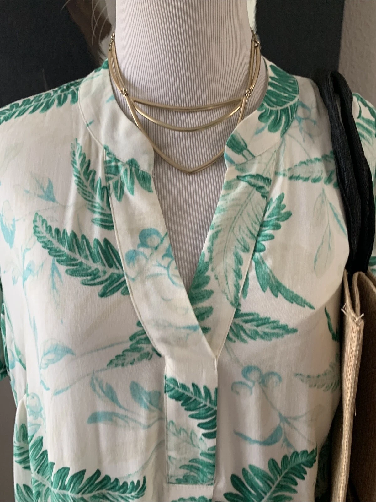 OFF WHITE Abito copricostume tunica H&M bianco sporco verde manica corta foglia di palma tropicale taglia S