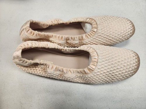Stuart Weitzman Quilty Ballet Flat, Blush Silk Satin, Women's Size 9.5 (F8D2767) - Picture 3 of 9