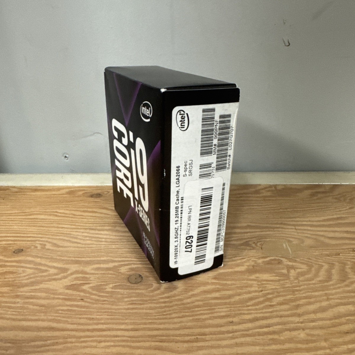 Intel Core i9-10940X X-Series Processor, 3.3 GHz, 14-Core