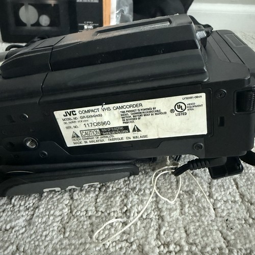 JVC GR-SXM240U Super Compact VHS-C Video Camcorder Video Transfer BUNDLE TESTED - Picture 6 of 6