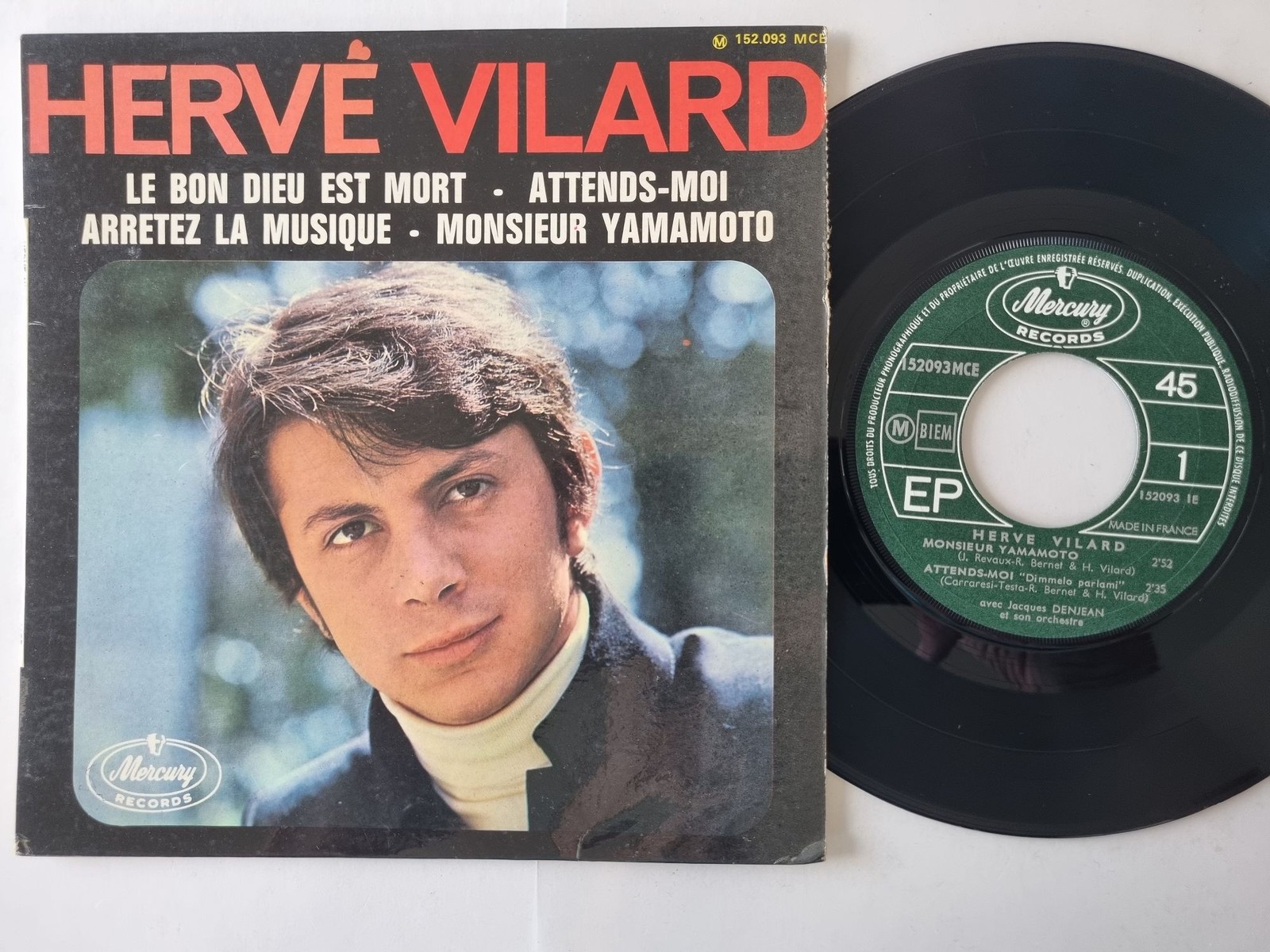Hervé Vilard - Le Bon Dieu Est Mort 7'' Vinyl France