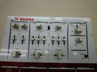Vestax PMC-07 Pro D Samurai DJ Mixer Battle Scratch 2-Channel