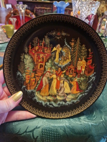 Palekh Künstlerin Galina Zhiryakova - Die Geschichte des Zaren Saltan - 19,5 cm TELLER - Bild 1 von 3