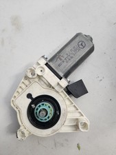 Mercedes W169 W245 A B-Klasse Fensterhebermotor vorne links A1698201742 Mercedes W169 W245 A B-Klasse Fensterhebermotor vorne links A1698201742