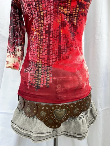 Vintage Y2K Graphic Prink Italian Mesh Top , Leggare Jeans , 00s, $72 - Photo 3
