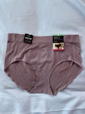 NEW Bali Comfort Revolution Modern Seamless Brief Panty Women  s Xlarge 8 DFMSBF