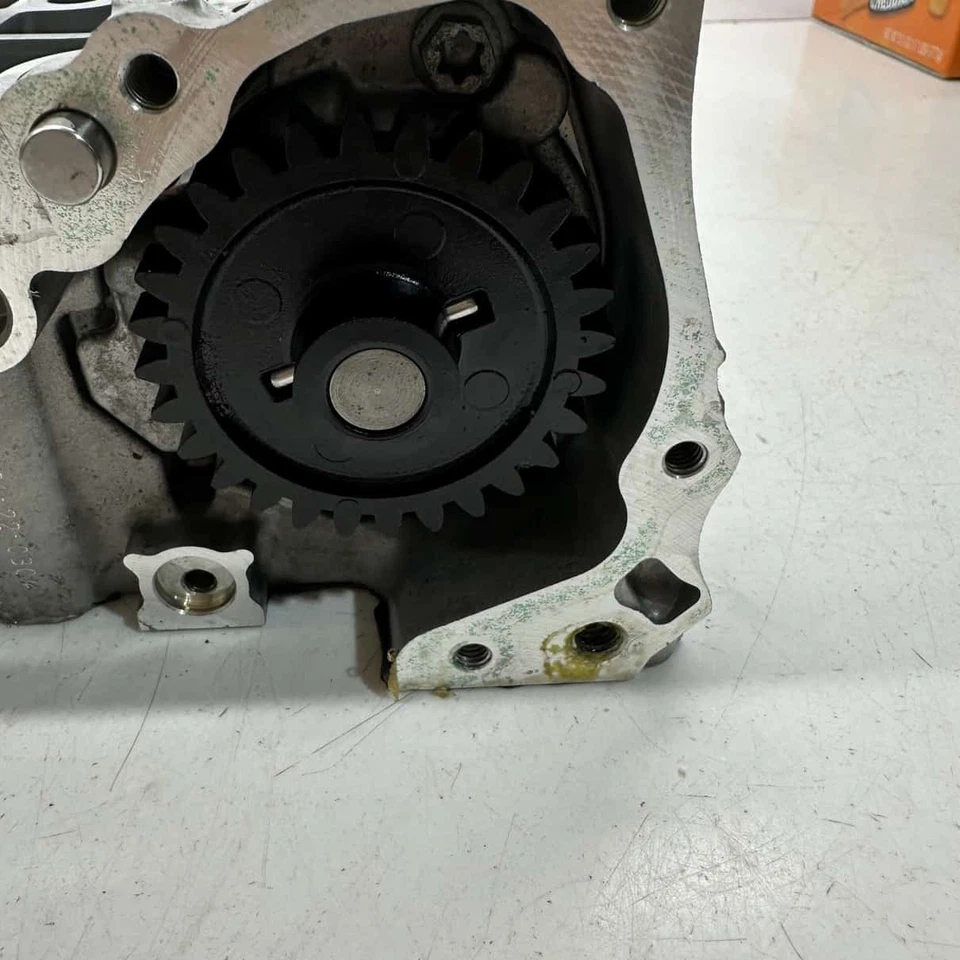 Bloque de motor - SKI-DOO Renegade 900 ACE 2019 Foto 3 de 4