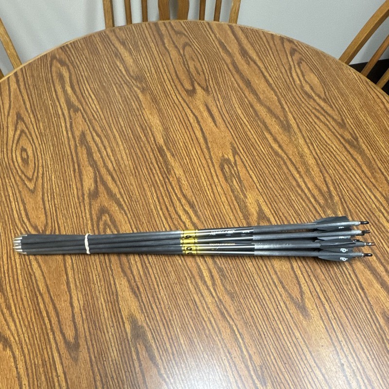 Gold Tip X-Cutter Pro Carbon 26.25” point to bushing