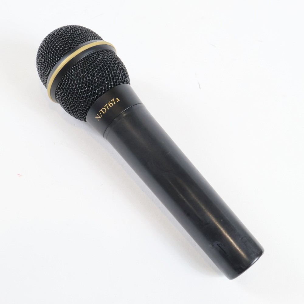 Electro-Voice ND767A Dynamic Cable Professional Microphone for