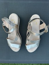 MODA IN PELLE ‘LEA’ GOLD LEATHER WEDGE SANDALS SIZE 40