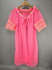 VTG Pink Chiffon Peignoir Robe Lace Nylon Tagged Medium