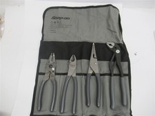 Snap-on Pl4tgkb1 4 Pc Pliers To Go Set Wkit Bag Dark Titanium Snap-on Pl4tgkb1 4 Pc Pliers To Go Set Wkit Bag Dark Titanium