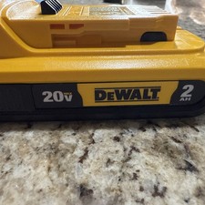  New DeWALT DCB203 20V Max 2.0Ah Compact Lithium Ion Battery Geniuen