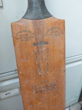 vintage gunn and moore cricket bat The cannon 