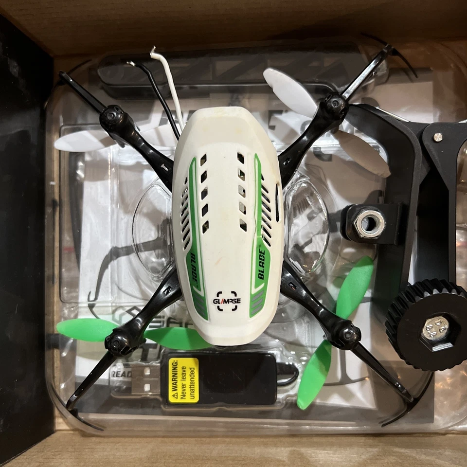 Blade BLH2280 BNF Glimpse FPV Quadcopter w/ SAFE Technology / Bind and Fly - Image 3 of 4