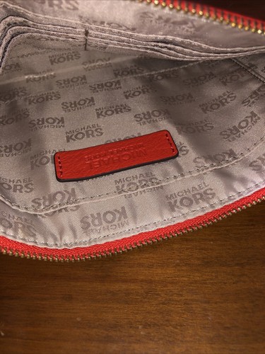 Michael Kors Fulton Grande Plano Teléfono Estuche Cartera Muñequera Cuero Rojo Sangría - Imagen 8 de 12