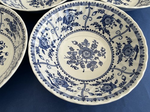 5 JOHNSON BROTHERS INDIES BLUE WHITE PASTA SERVING BOWLS 20.5cm- GREAT CONDITION - Picture 8 of 10