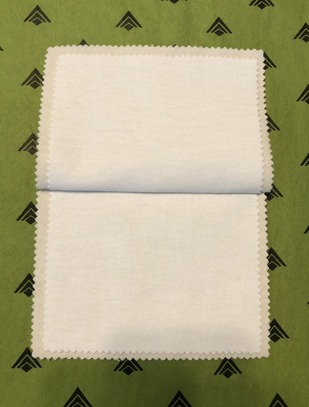 Silpada Designs ONE Polishing Cleaning Cloth Sterling Silver Platinum