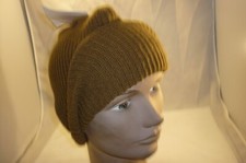 ACRYLIC KNIT HAT NOS USA VINTAGE