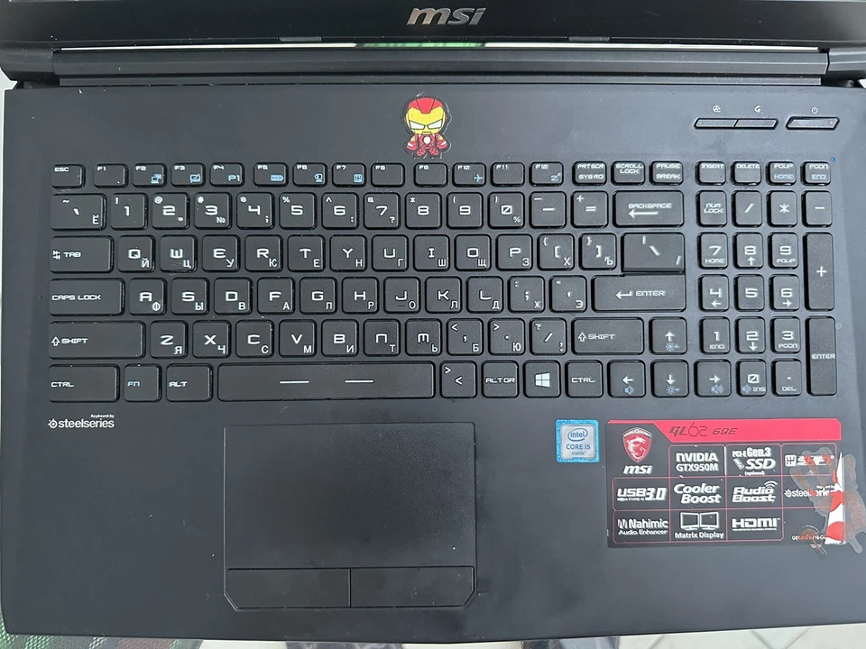 微星 GL62M 15.6 英寸(256GB 固态硬盘,英特尔酷睿 i5 第 7 代,2.50GHz,16GB)笔记本电脑 — 第 2/4 张图片