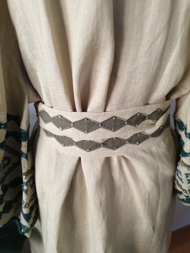 Kasana Collective Maya Avocado Embroidered Dress Sz XL - Picture 11 of 18