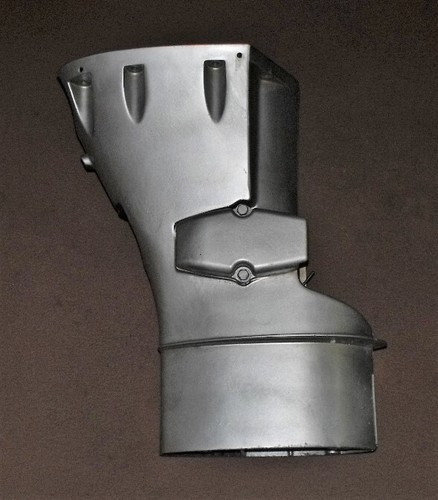 Honda 25 HP Extension Case Assembly PN 40201-ZV7-020ZA Fits 2001-2007+ - Picture 2 of 3