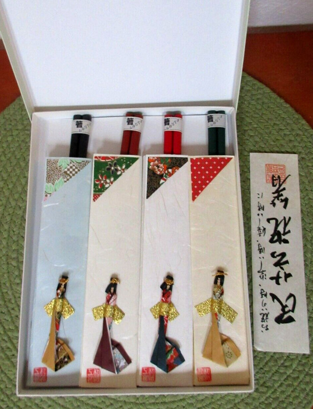 New Colorful Wood Chopsticks in Decorative Doll Sleeves