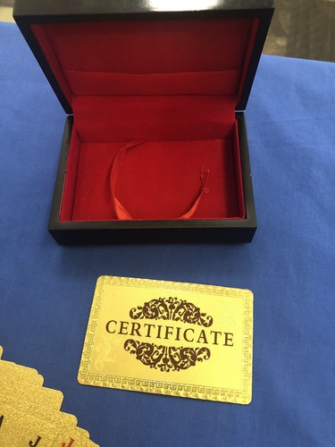 Carte da gioco Rivers Casino Gold Foil 24 carati certificato autenticità 10 anni - Foto 4 di 5