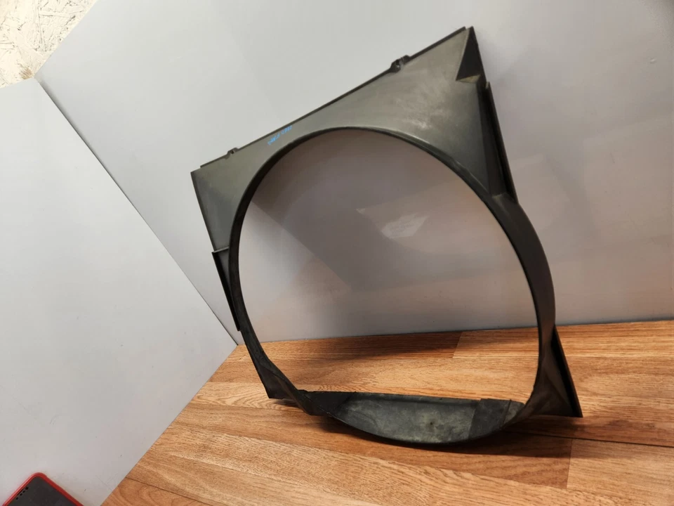 ✅ Cubierta del ventilador de refrigeración del radiador del motor BMW E28 528e M20 1982-1988 OEM Foto 4 de 4