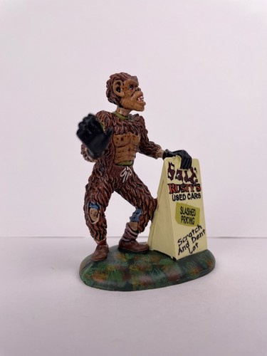 Dept 56 Halloween Village Rusty Scares Up A Deal #808998 Department 56 2010 - Picture 3 of 5