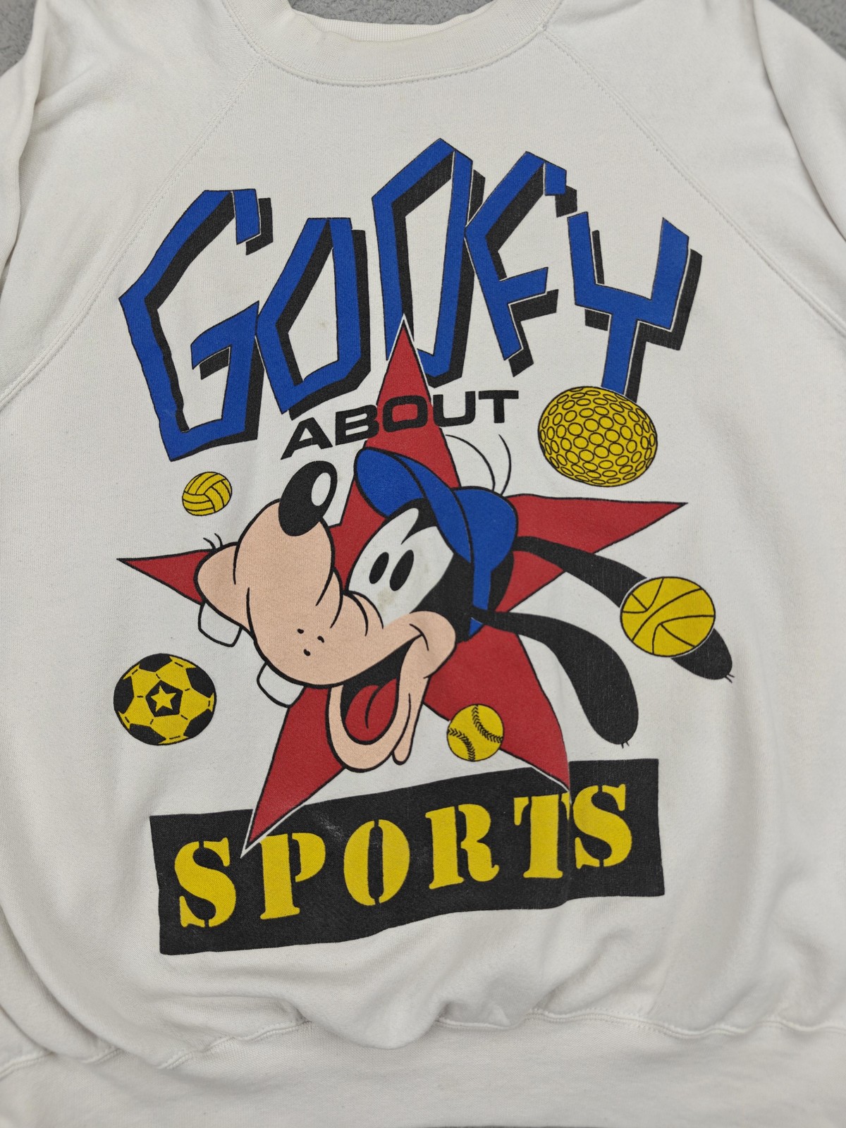 Vintage Disney Goofy Sweatshirt Mens XL White Crewneck Graphic Made in USA 90s - second product detail image
