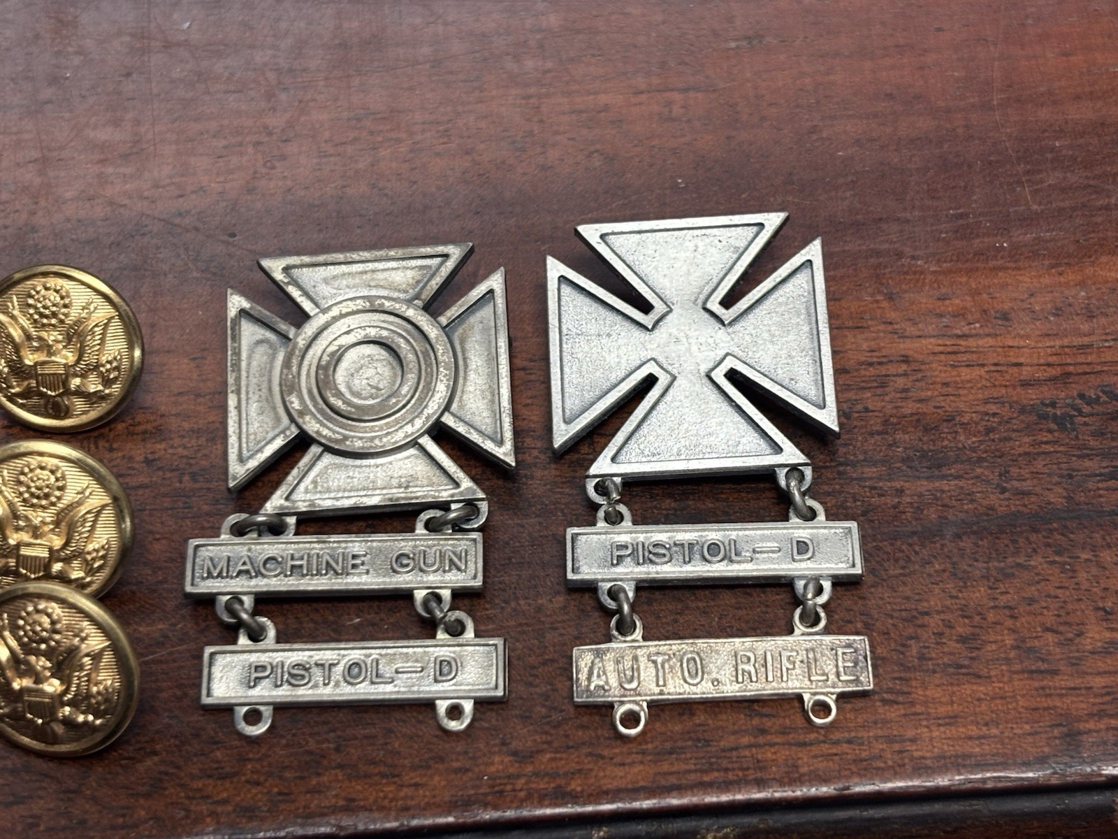 Vintage US Army Military Buttons and medals.