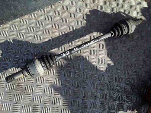 BMW 1 F21 Halbachse hinten links 7597681 2.00 Diesel 100kw 2013 25484421