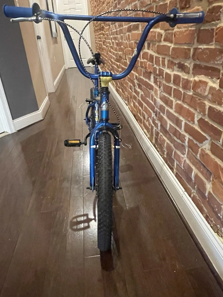 Mongoose BMX 20 Inch Rare Vintage Old School / Midschool Bicycle USED - Image 4 of 4