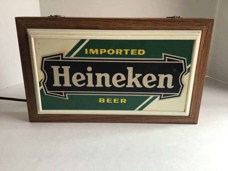 VINTAGE HEINEKEN IMPORTED BEER LIGHT UP SIGN Bar Man Cave Decor