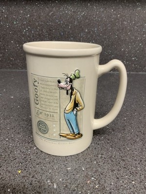 Walt Disney World geprägte Original Goofy Guy Tasse nur UK.