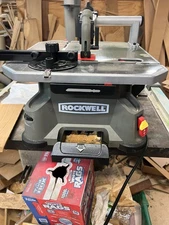 Rockwell Blade Runner RK7320 Scroll Saw with Accessories
