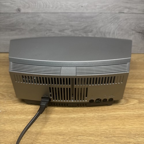 Bose Wave Music System CD AM/FM e Multi-CD Changer Titanium con telecomando - Foto 5 di 11
