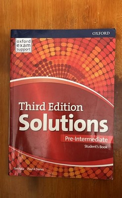 Solutions Third Edition Pre-Intermediate - Studentenbuch - OXFORD