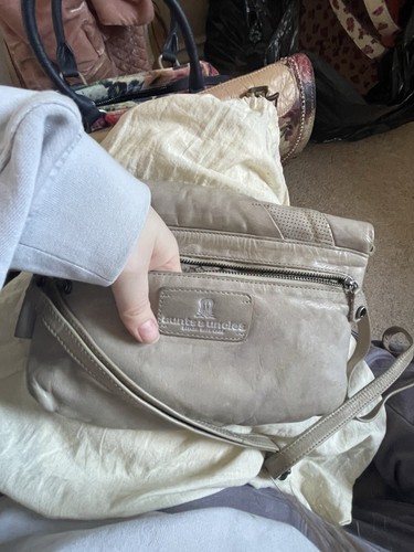 Aunts And Uncles Cross Body Bag Grey - Picture 8 of 14