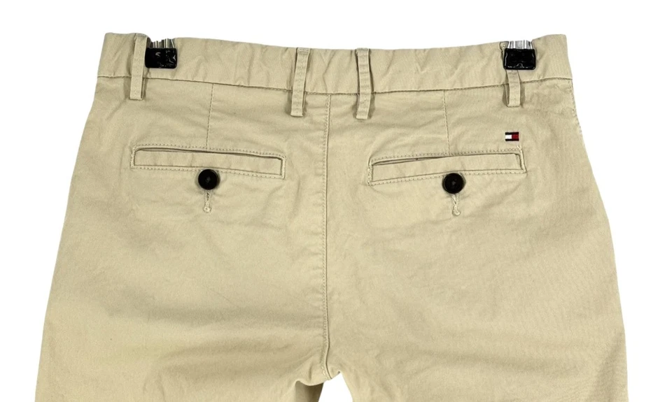 Pantalones chinos Tommy Hilfiger THFLEX para niños talla 12 años (5 pies) - W26 L27 Foto 4 de 4