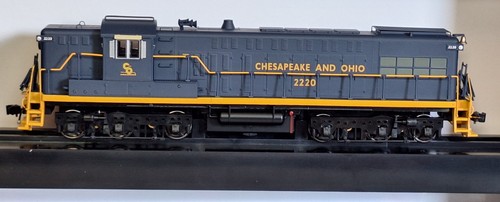 Bowser Executive Line #25082 HO AS-616 Chesapeake y Ohio #2220 estándar DC | Condition: New