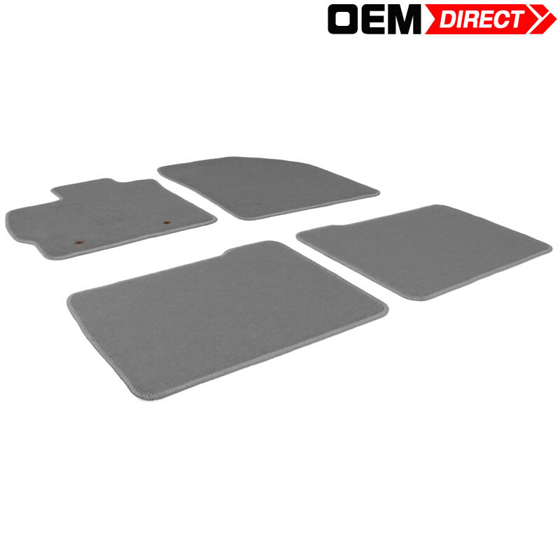 TOYOTA genuine 30prius g's floor mat.