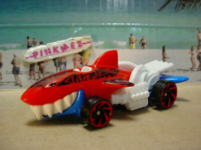 hot wheels shark cruiser