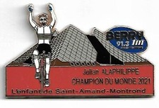 pin's sport cyclisme julian alaphilippe champion du monde 2021 cartouche rouge